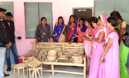 महासमुंद : सफलता की कहानी : विशेष पिछड़ी जनजाति के लिए बांस ... - CG Sandesh