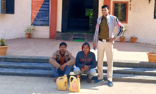 बागबाहरा : हाथ भट्ठी महुआ शराब बिक्री करने वालो के विरुद्ध प... - CG Sandesh
