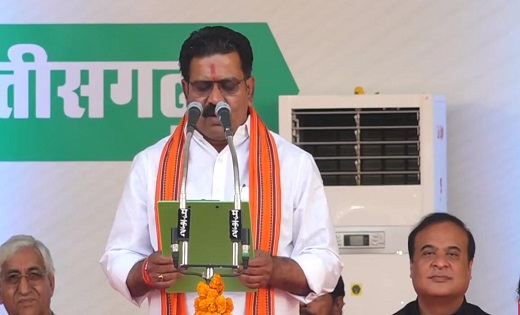 डिप्टी सीएम पद की विजय शर्मा ने ली  शपथ - CG Sandesh