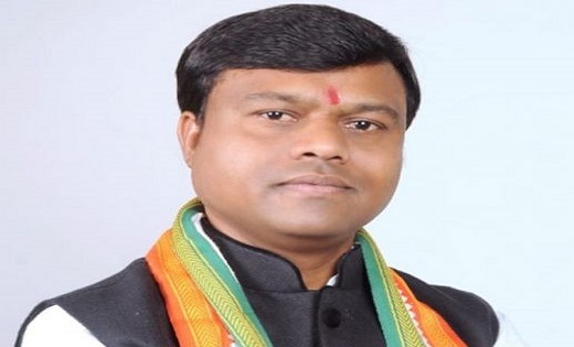 किसान आत्महत्या का दुखद दौर फिर वापस आ गया : दीपक बैज - CG Sandesh
