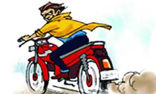 पिथौरा : घर के सामने से पत्रकार की मोटर सायकल चोरी