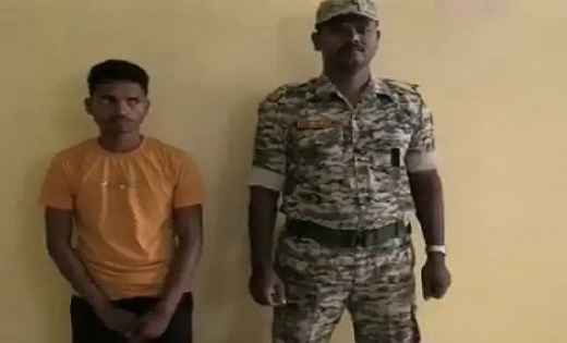 10 लाख कैश जब्त : 2 हजार का नोट खपाने आया नक्सली सहयोगी गिरफ... - CG Sandesh
