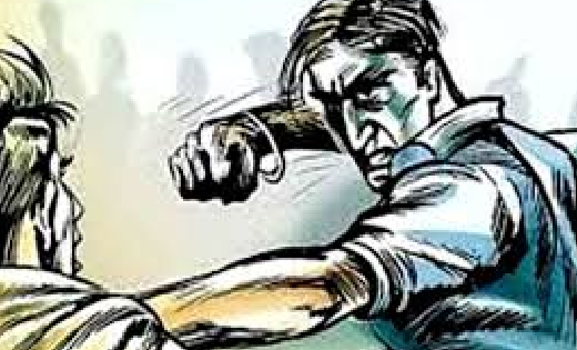 सांकरा : जमीन विवाद को लेकर की मारपीट, 3 के खिलाफ केस दर्ज