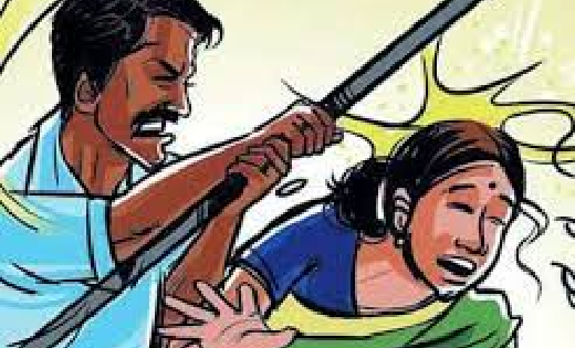 पिथौरा : लड़का नहीं हुआ है कहकर महिला से गाली गलौज और मारपीट,... - CG Sandesh