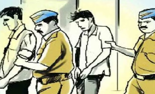 पटेवा/तेंदूकोना : अवैध शराब पिलाने की सुविधा उपलब्ध कराते मह... - CG Sandesh