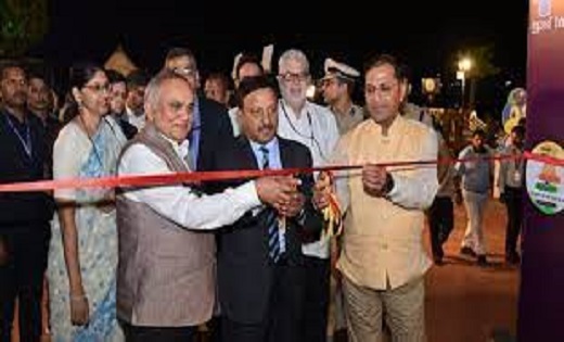 CEC राजीव कुमार ने किया मतदाता महोत्सव प्रदर्शनी, चिन्हारी ल... - CG Sandesh