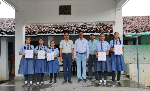 सेजेस बसना मे मानक लेखन प्रतियोगिता का हुआ आयोजन - CG Sandesh