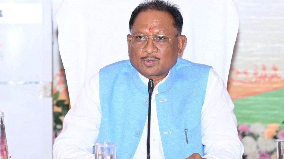 आदिवासी क्षेत्रों के विकास के लिए प्रतिबद्ध है हमारी सरकार -... - CG Sandesh