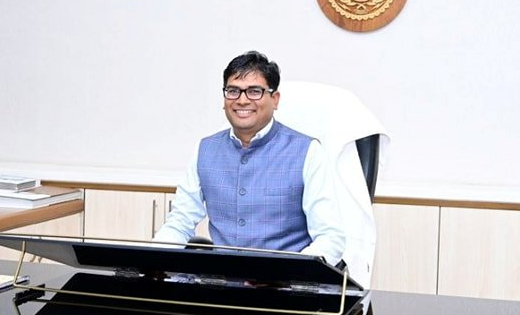 नववर्ष के पहले दिन मंत्री ओ.पी. चौधरी ने किया कार्यभार ग्रहण - CG Sandesh