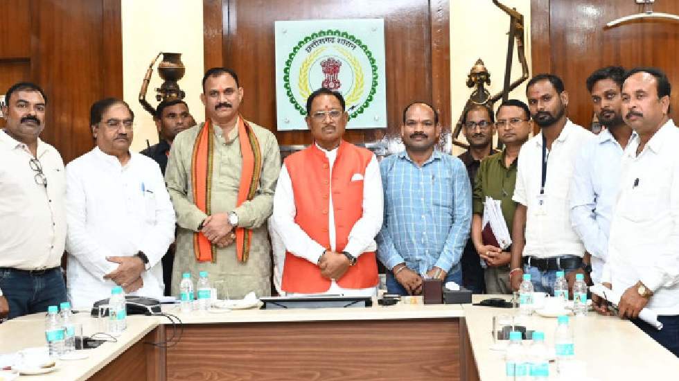 मुख्यमंत्री साय की संवेदनशील पहल : समिति प्रबंधकों और कर्मचा... - CG Sandesh
