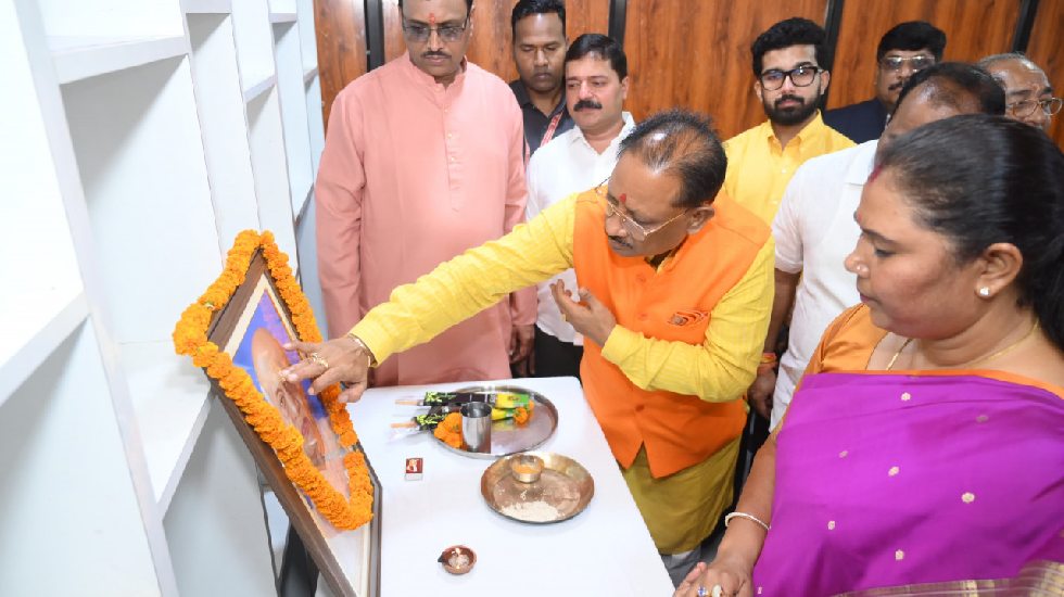 मुख्यमंत्री विष्णु देव साय ने सरदार वल्लभ भाई पटेल की जयंती ... - CG Sandesh