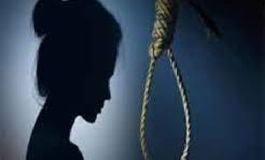 सरायपाली : फांसी के फंदे पर झूली महिला