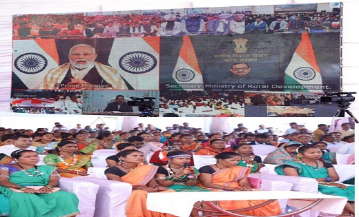भूमिका ने बताया वन धन योजना सहित विभिन्न योजनाओं का मिल रहा ... - CG Sandesh