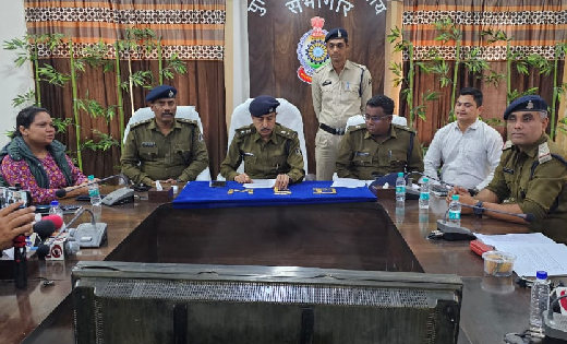 सिंघोड़ा : भारी मात्रा में सोने की तस्करी करते आरोपी गिरफ्तार, 2 करोड़ से अधिक का सामान जप्त