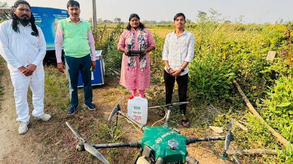 CG : नमो ड्रोन दीदी योजना से किसानों की पैसे एवं समय की हो र... - CG Sandesh