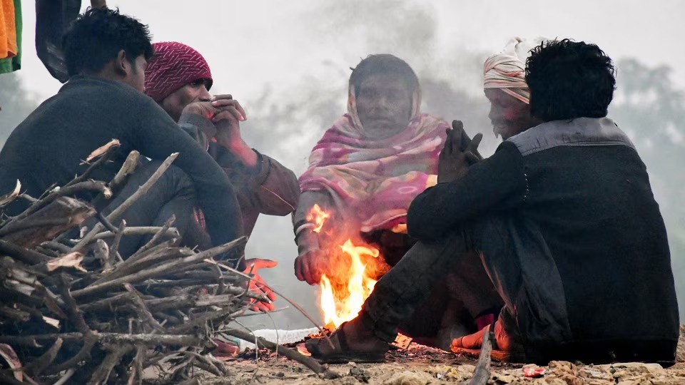 छत्तीसगढ़ में ठंड का कहर, अगले 5 दिनों में और गिर सकता है ता... - CG Sandesh