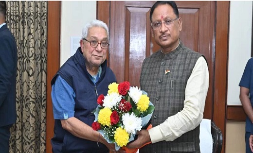 CM विष्णु देव साय से शहीद कर्नल विप्लव त्रिपाठी के पिता ने क... - CG Sandesh