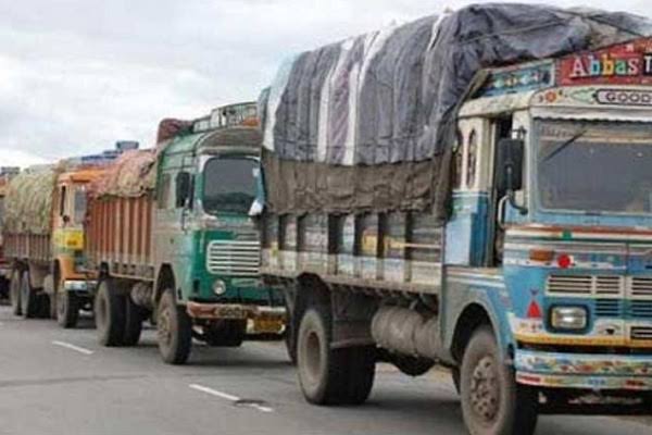 सड़कों पर इंसानों की कीमत कुछ भी नही ! हिट एंड रन कानून के खि... - CG Sandesh