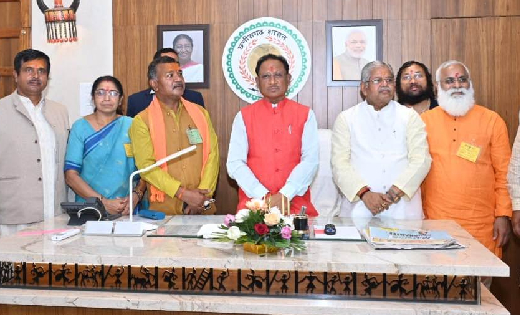 मुख्यमंत्री साय से रामलला दर्शन योजना से जुड़े पदाधिकारियों न... - CG Sandesh