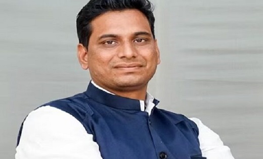कांग्रेस विधायक देवेंद्र यादव की छुट्टी पर सत्ता पक्ष की आपत... - CG Sandesh