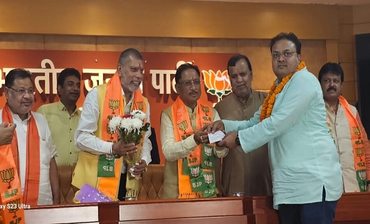 लोकसभा चुनाव से पहले कांग्रेस को बड़ा झटका, पूर्व विधायकों सह... - CG Sandesh