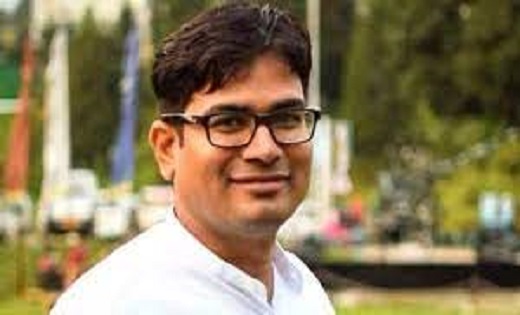 मोदी की लहर नहीं सुनामी है, जिसमें कांग्रेस पूरी तरह से डूब ... - CG Sandesh