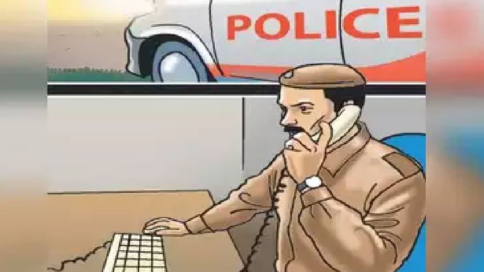 कोमाखान : शटर उठाकर दुकान मे घुसकर की गल्ला की चोरी. - CG Sandesh