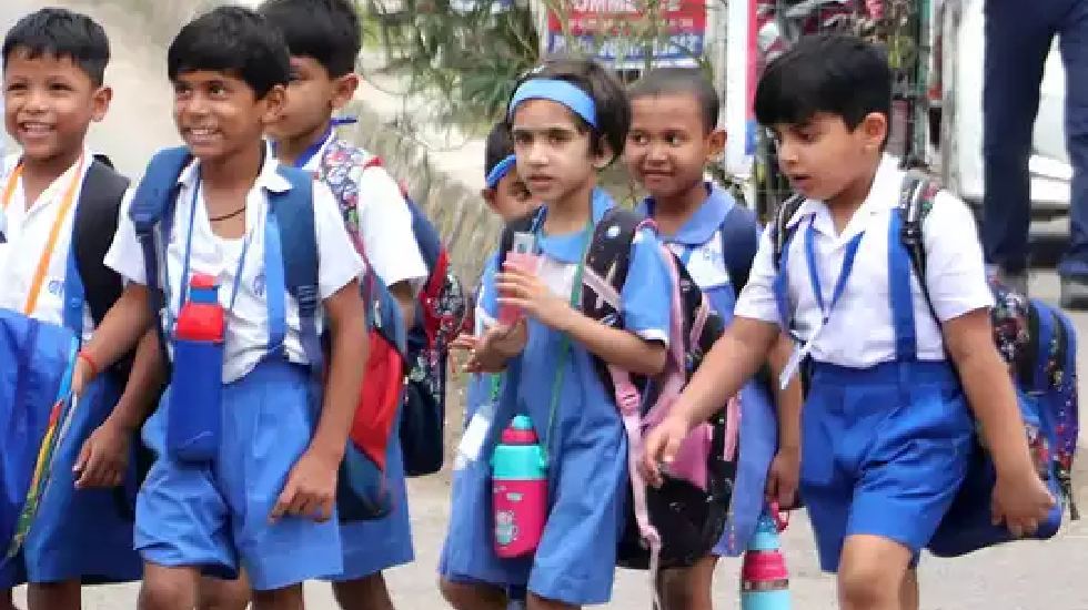 गरीब घर के बच्चे बीच में क्यों छोड़ रहे पढ़ाई... सरकार करेगी ज... - CG Sandesh