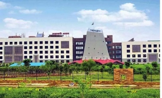 सस्पेंशन नहीं अब होगी बर्खास्तगी : लापरवाह अधिकारी कर्मचारिय... - CG Sandesh