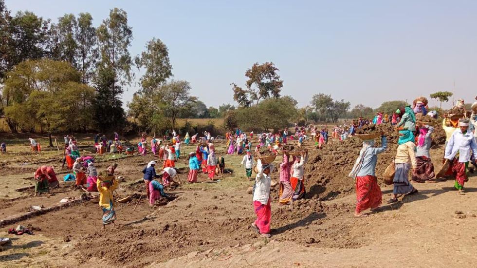 छत्तीसगढ़ में मनरेगा के अंतर्गत 4 साल का टूटा रिकार्ड - CG Sandesh