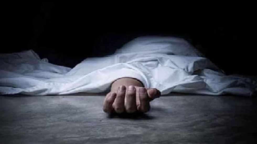 सरायपाली : शराब दुकान जाने वाली रोड़ पर पड़ा मिला अज्ञात बुजुर्ग, मौत