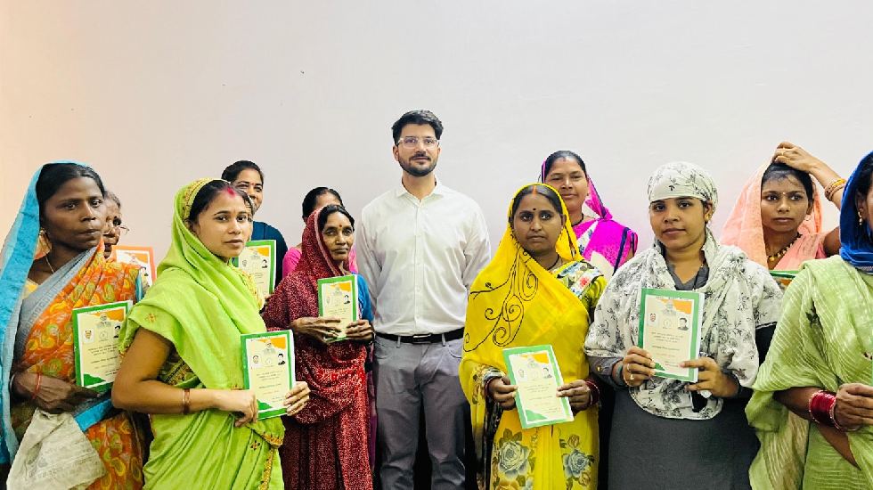 11 लोगों को तत्काल मिला नया राशन कार्ड, 2 दिनों के भीतर लोकस... - CG Sandesh