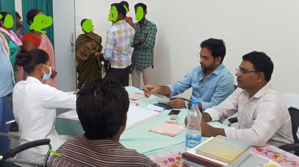 पिथौरा : सामुदायिक स्वास्थ्य केंद्र में फिक्स डे मानसिक स्वा... - CG Sandesh