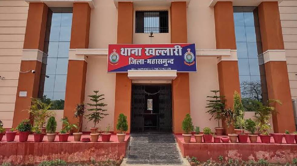 खल्लारी : फार्म हॉउस के पास 6.3 लीटर देशी प्लेन शराब जप्त. - CG Sandesh