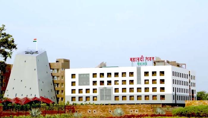 बलौदाबाजार के तत्कालीन कलेक्टर-एसपी निलंबित, शिकायत पर नही क... - CG Sandesh
