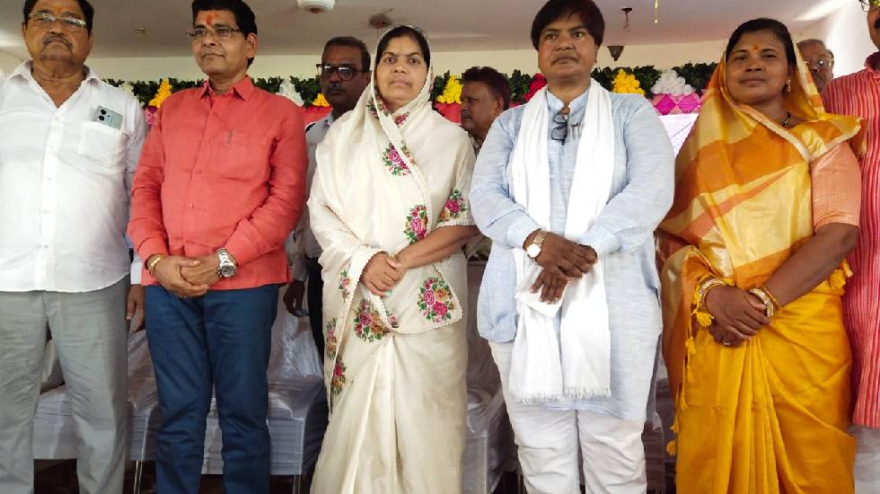 CG : किसान हो रहे आर्थिक रूप से सशक्त - मंत्री टंक राम वर्मा - CG Sandesh