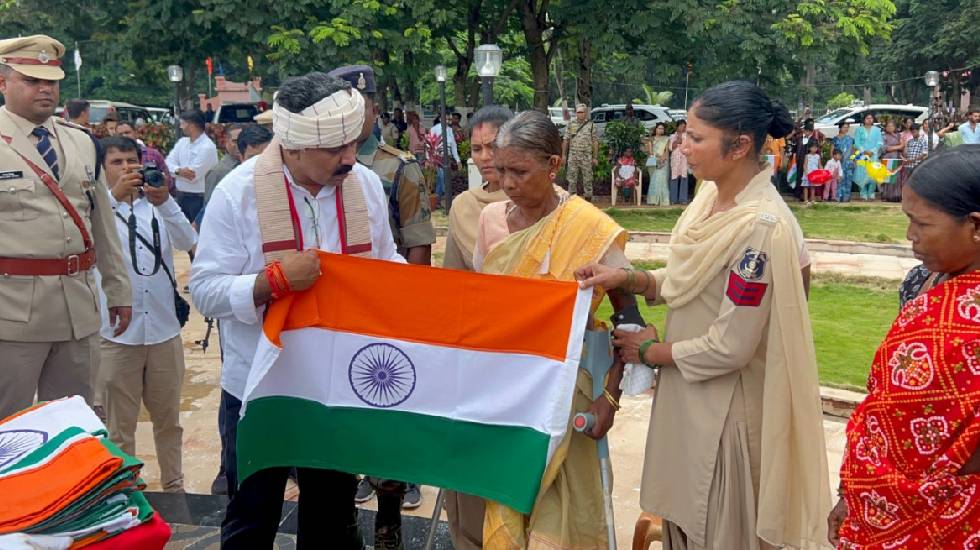 CG : हर महीने के दूसरे बुधवार को प्रत्येक रेंज के आईजी शहीद ... - CG Sandesh