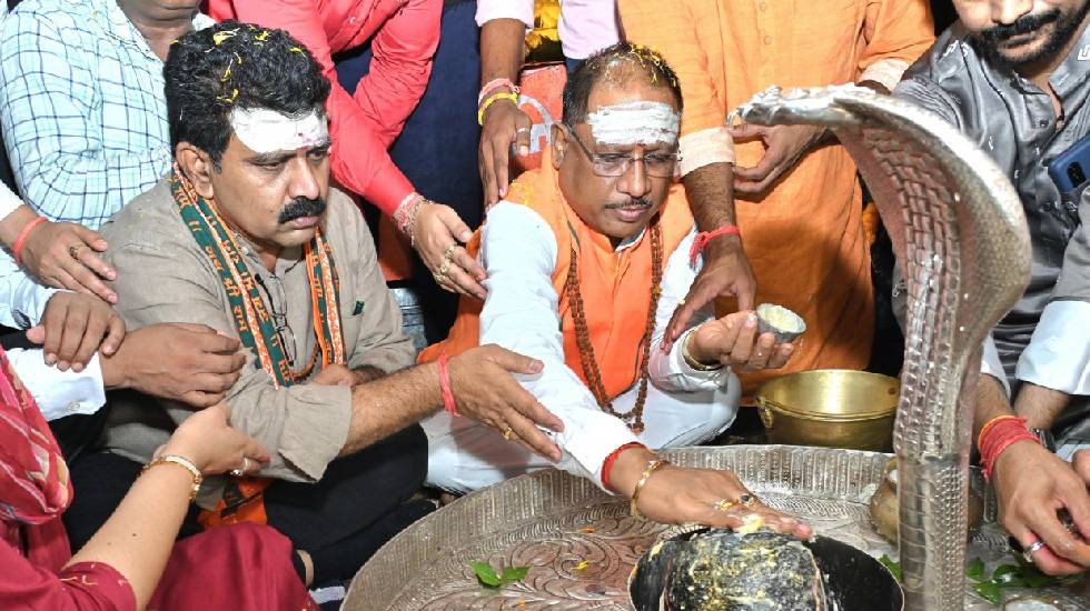 मुख्यमंत्री साय ने उपमुख्यमंत्री शर्मा के साथ भोरमदेव बाबा भ... - CG Sandesh