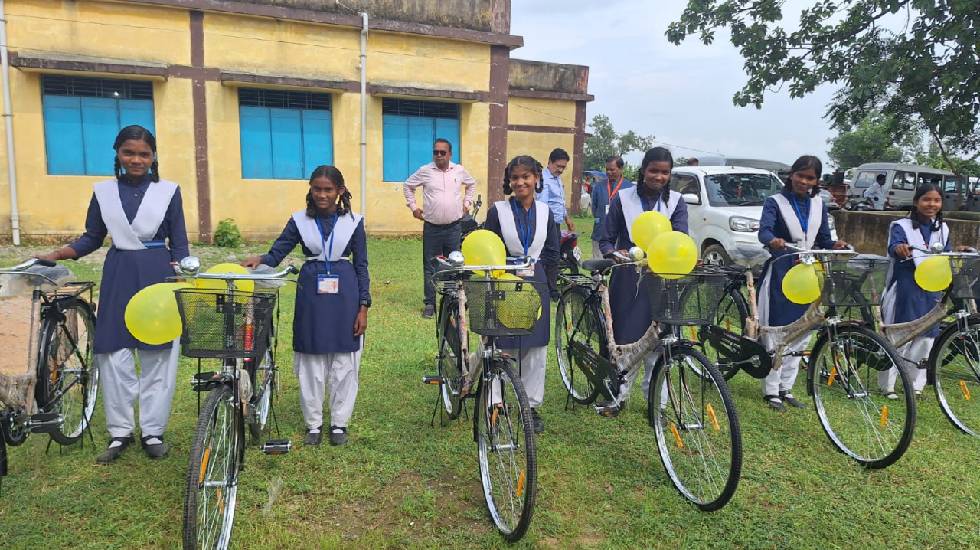CG : सरस्वती साइकिल योजना छात्राओं के लिए बनी वरदान, समय पर ... - CG Sandesh