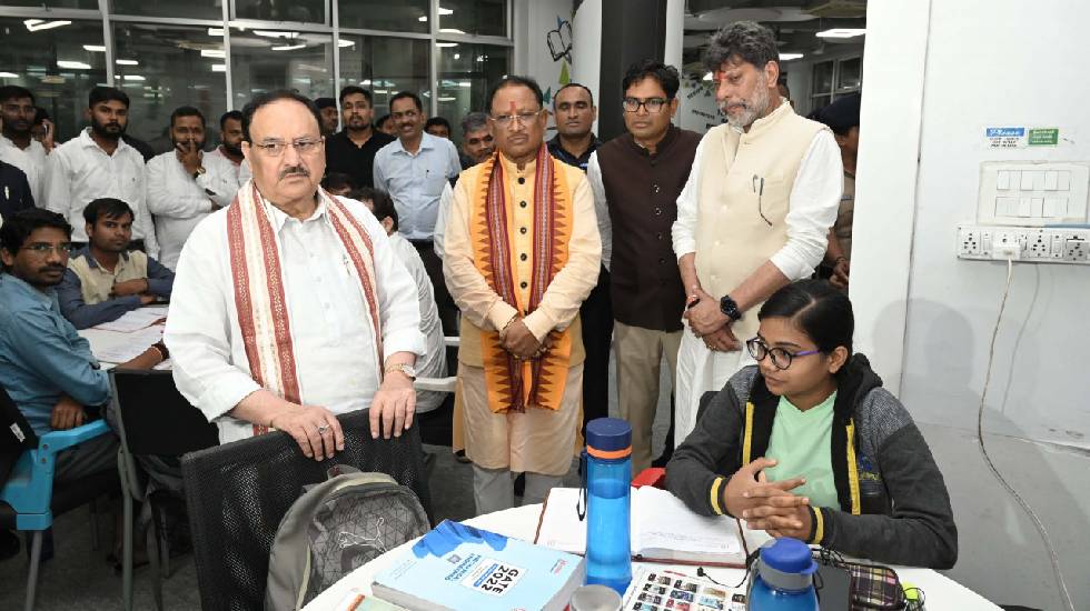 केंद्रीय स्वास्थ्य मंत्री नड्डा ने रायपुर के नालंदा लाइब्रेर... - CG Sandesh