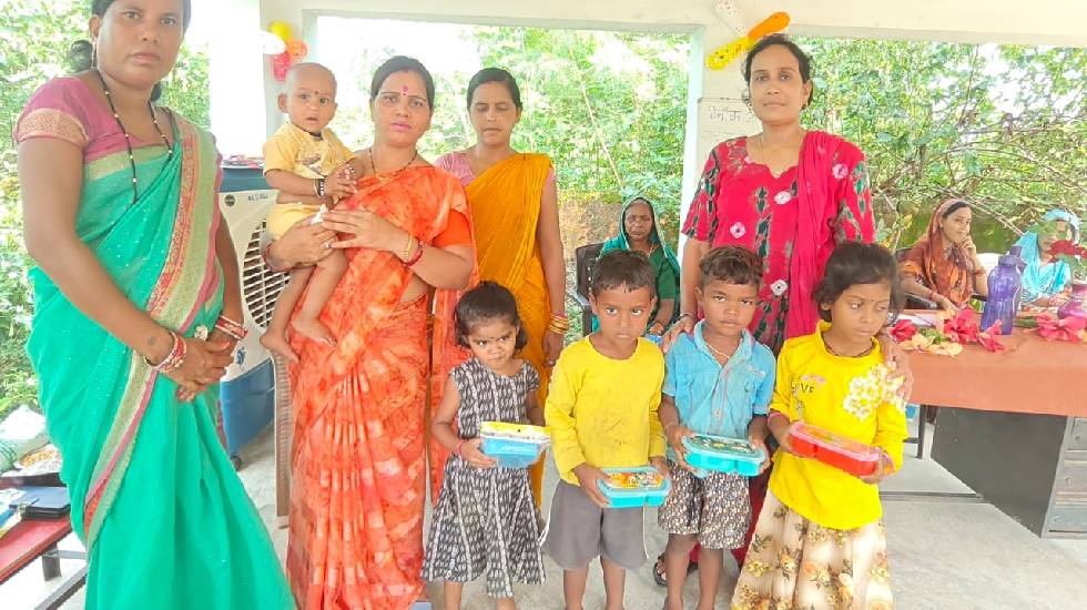 सरायपाली : जटाकन्हार में पोषण माह व वजन त्यौहार का आयोजन - CG Sandesh