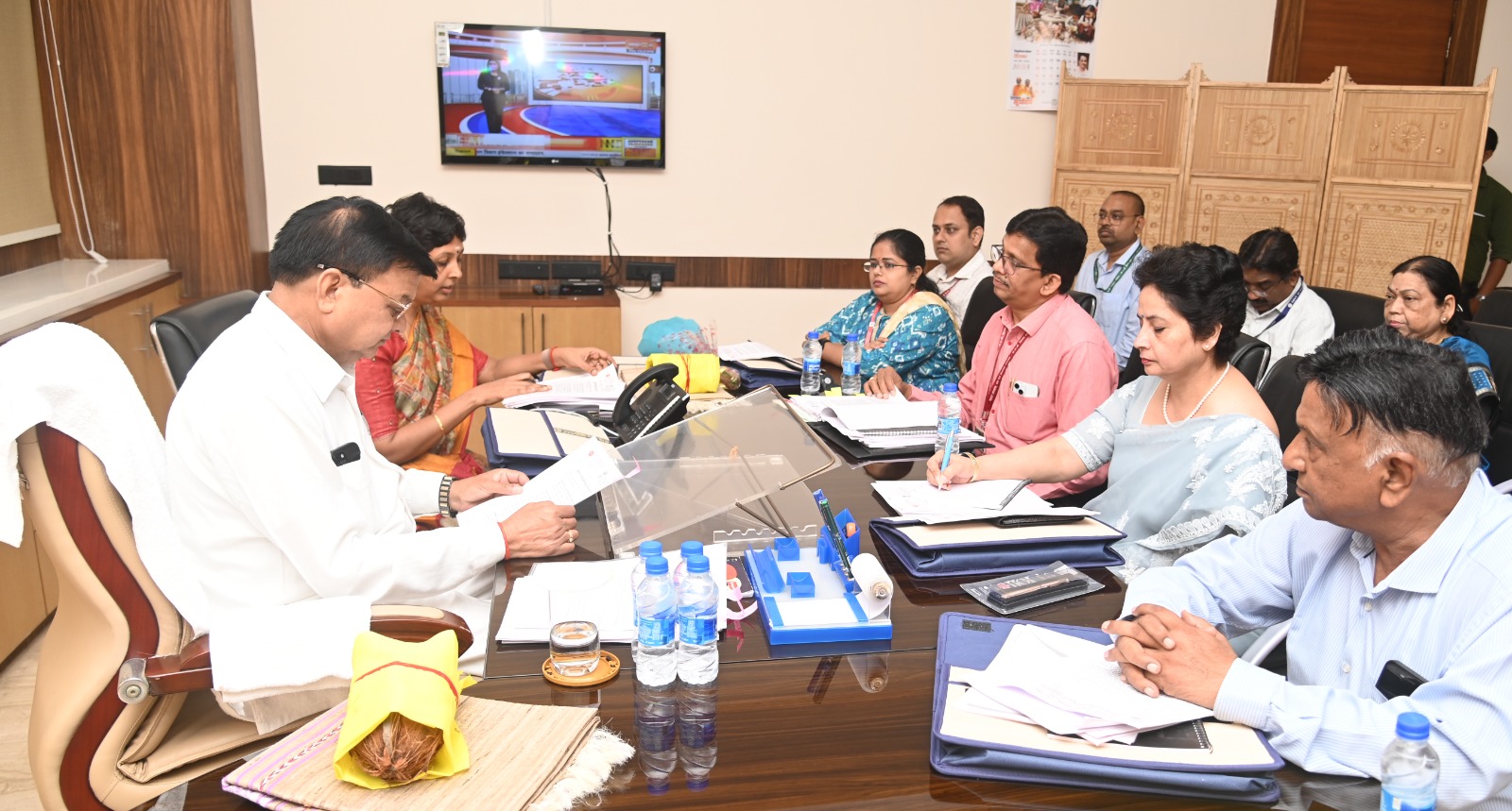 CG ब्रेकिंग : अब डिस्पेंसरी मजदूरों को सीधे विशेषज्ञ हॉस्पिट... - CG Sandesh