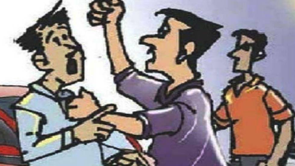 महासमुंद : अश्लील गाली गुप्तार व मारपीट, युवक के खिलाफ केस द... - CG Sandesh
