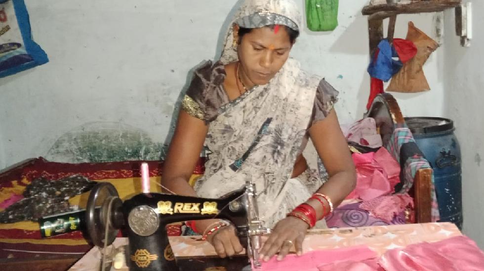 लखपति दीदी का मिला मान, महतारी वंदन ने बढ़ाया महिलाओं का सम्म... - CG Sandesh