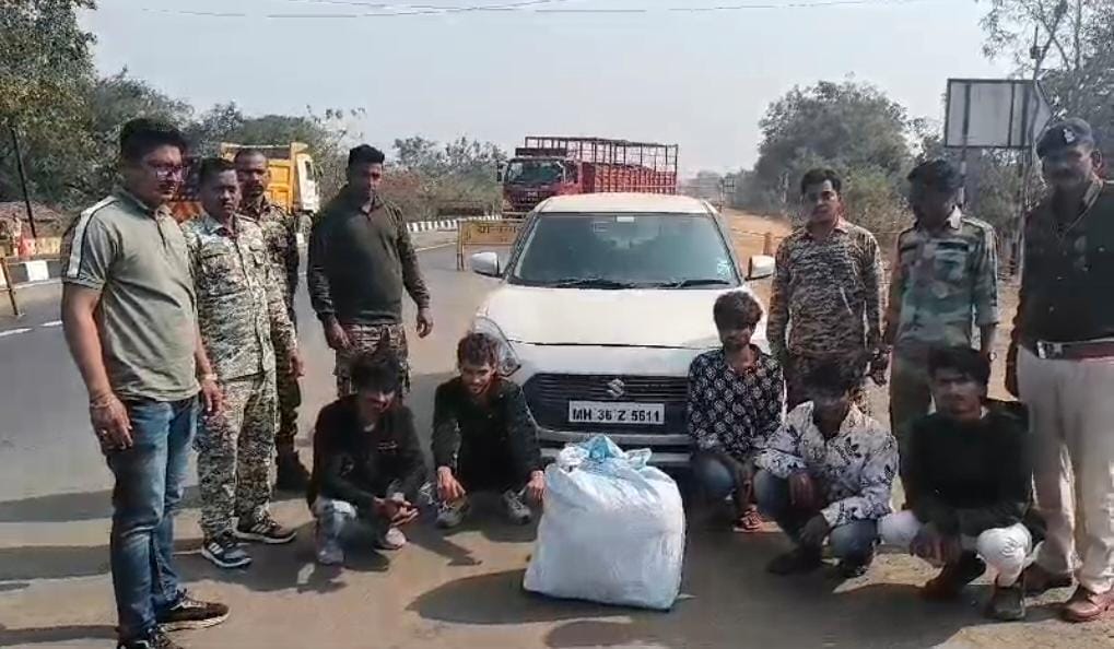 महासमुंद : अंतरराज्यीय गांजा तस्करों को पुलिस ने धरदबोचा, भा... - CG Sandesh