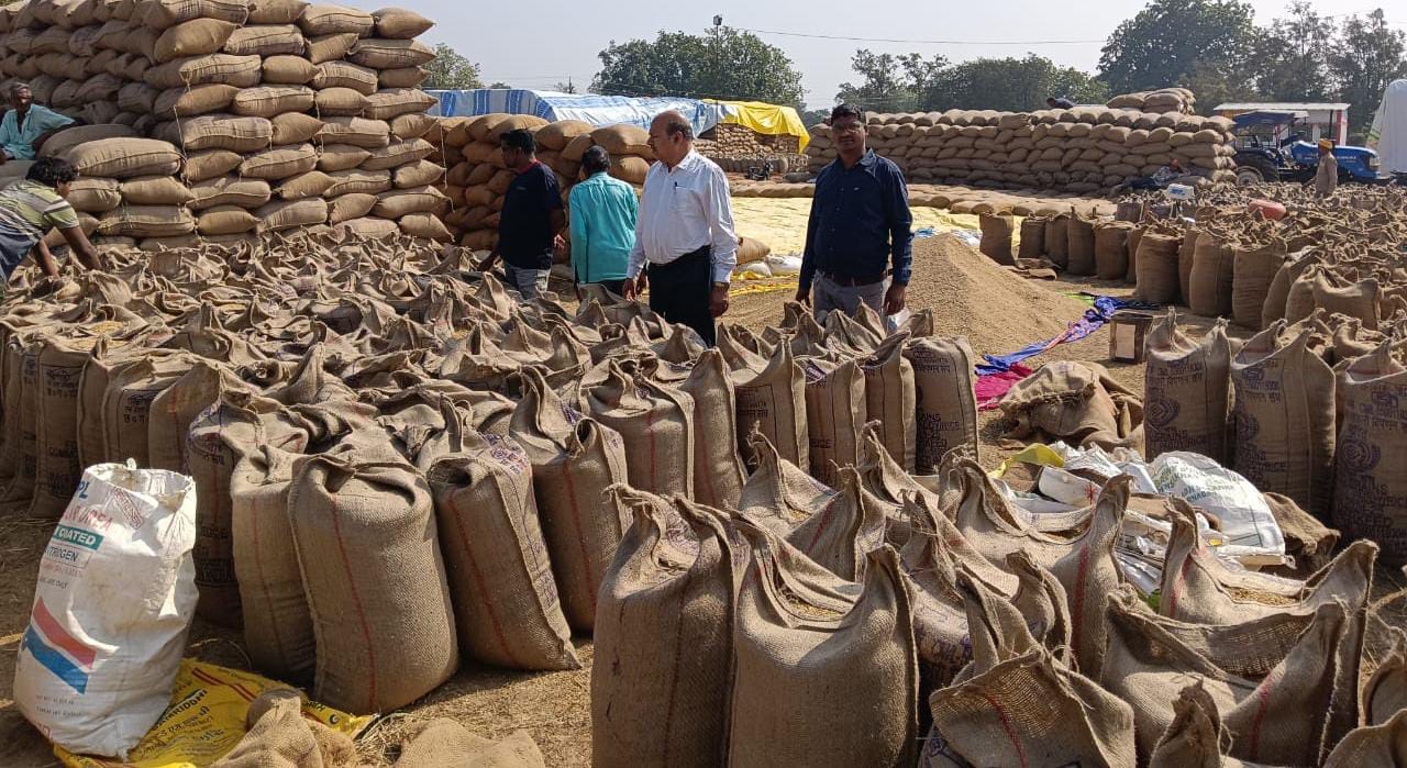 मुख्यमंत्री विष्णु देव साय के पहल पर निरंतर धान खरीदी का सिल... - CG Sandesh