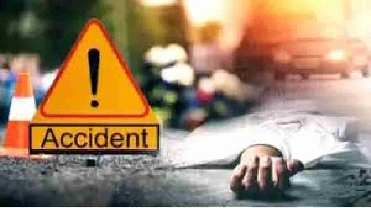 बसना : पिकअप चालक की लापरवाही ने ली महिला की जान; किशोर घायल - CG Sandesh