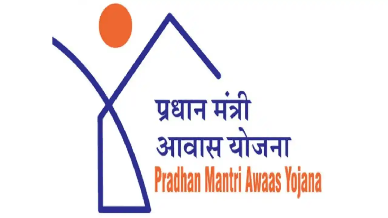 पीएम आवास योजना के हितग्राहियों से कंट्रोल रूम के माध्यम से ... - CG Sandesh