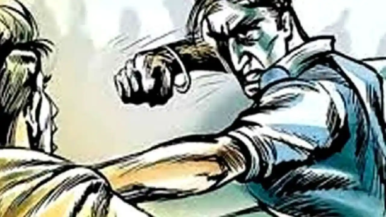 महासमुंद : मारपीट से बेहोश हुआ युवक, डायल 112 से ले जाया गया अस्पताल