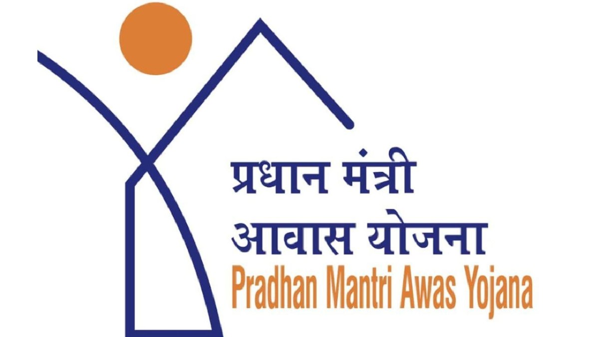 CG : पीएम आवास योजना में गड़बड़ी, ऑपरेटर की सेवा समाप्त, पंचायत सचिव को नोटिस